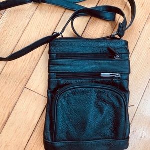 Simple Compact Black crossbody bag